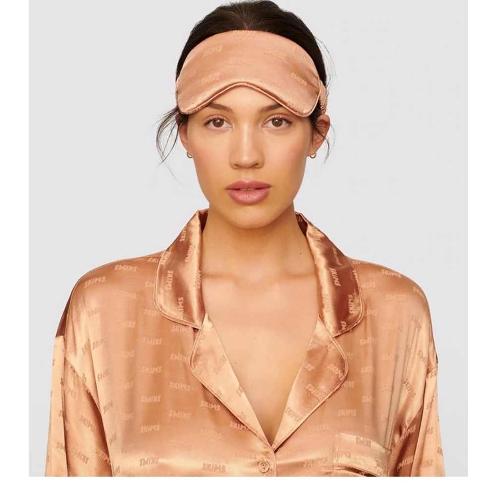 SKIMS White Satin Jacquard Sleep Mask